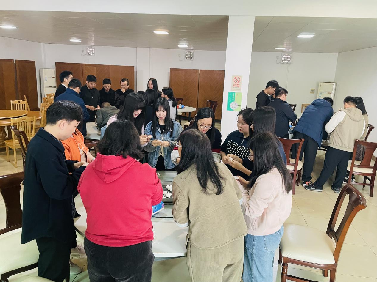 弘揚傳統(tǒng)文化 佳節(jié)共敘團圓--市住建局開展“我們的節(jié)日·元宵節(jié)”活動